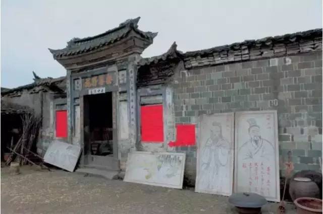 总有人说农村文化已经消失了 这些人用大半辈子的时光为农村文化正名