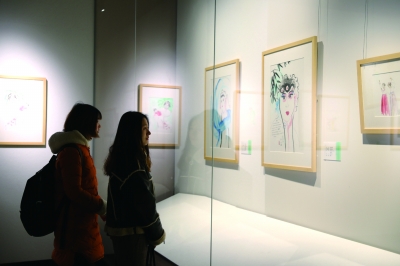 “国际艺术家眼中的中国昆曲展”江苏美术馆开幕