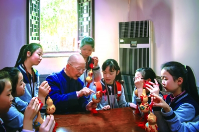 南京市民俗博物馆面向青少年传播非遗文化